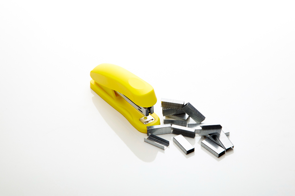 Степлеры и антистеплеры, скобы